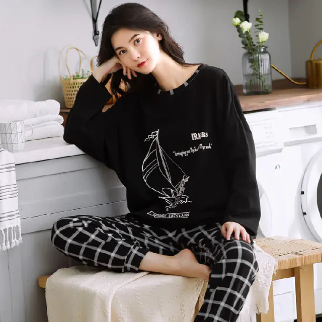 Cute Cartoon Print Long-Sleeved Women's Pajama Set